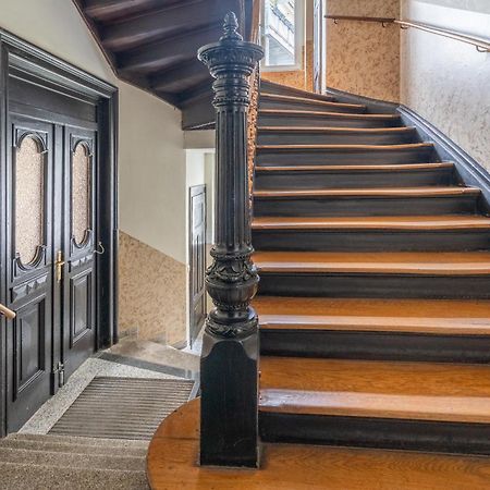 Gemuetliche Dachgeschosswohnung -Waldstrassenviertel Leipzig Ngoại thất bức ảnh